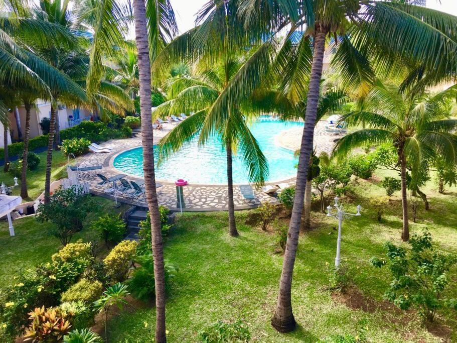 Apt Terrasse Bord De Mer & Piscine / Flic En Flac Exterior photo