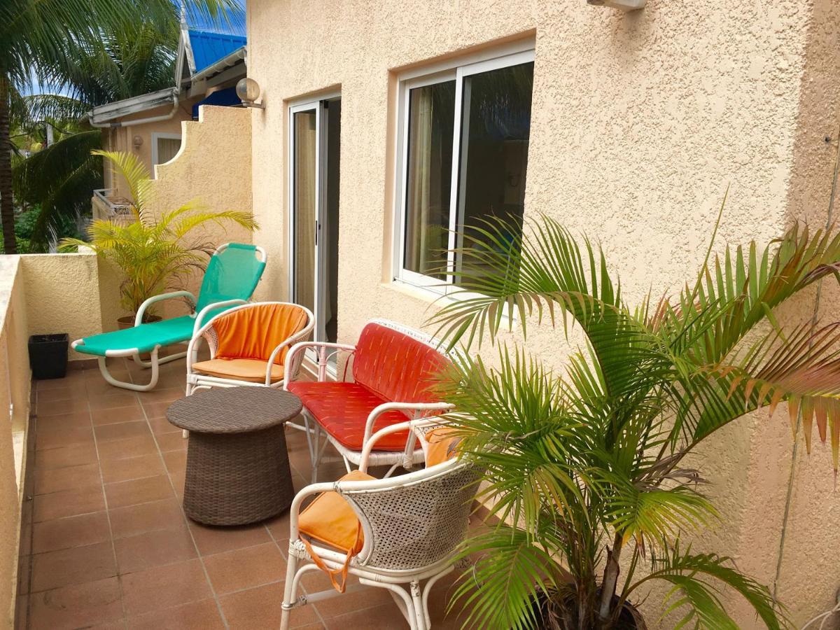 Apt Terrasse Bord De Mer & Piscine / Flic En Flac Exterior photo